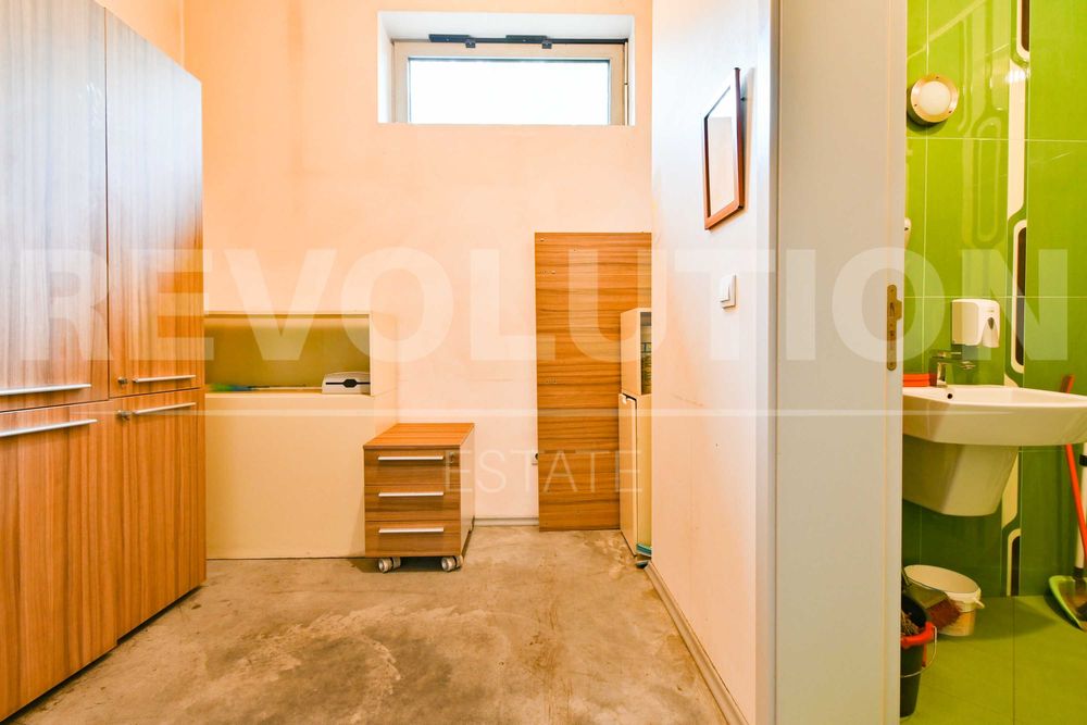 Продава се Магазин в София, Витоша - 170 кв.м за 2206 €/кв.м - Снимка #12