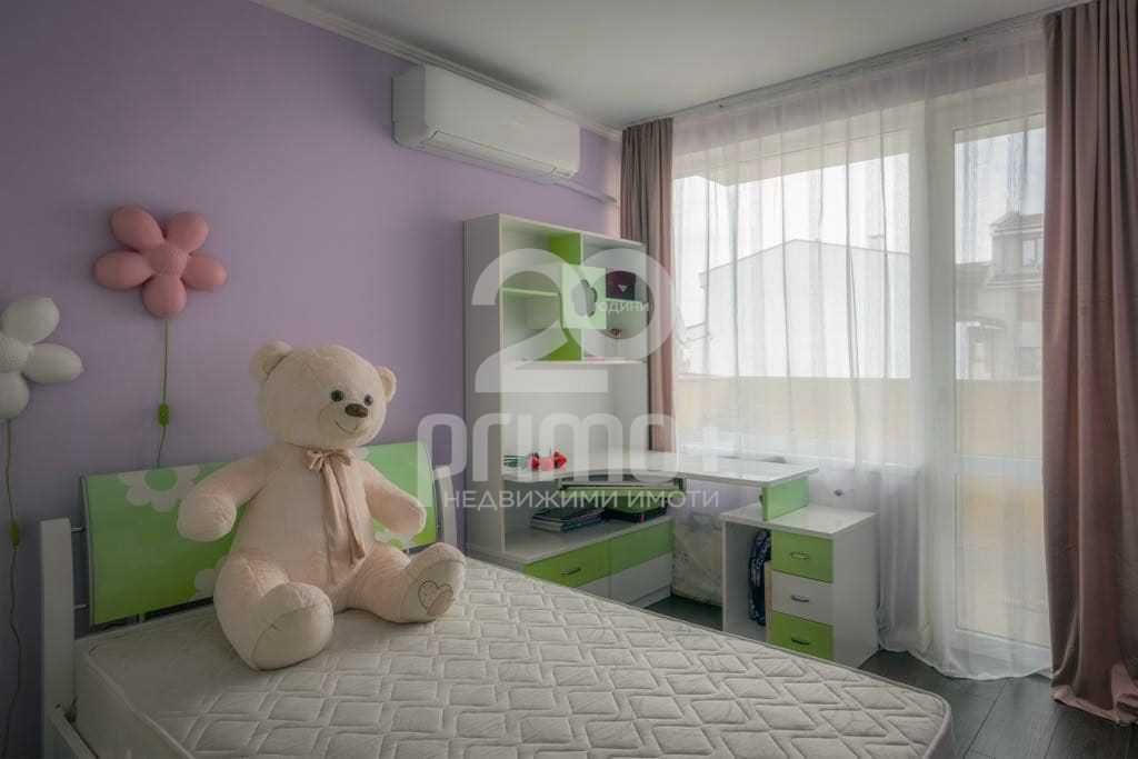 Продава се Тристаен апартамент в Велико Търново, Бузлуджа - 92 кв.м за 1903 €/кв.м - Снимка #10