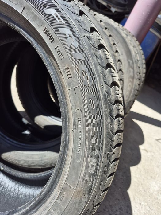 Зимни гуми Debica Frigo HP2 225/50/17 DOT 2122