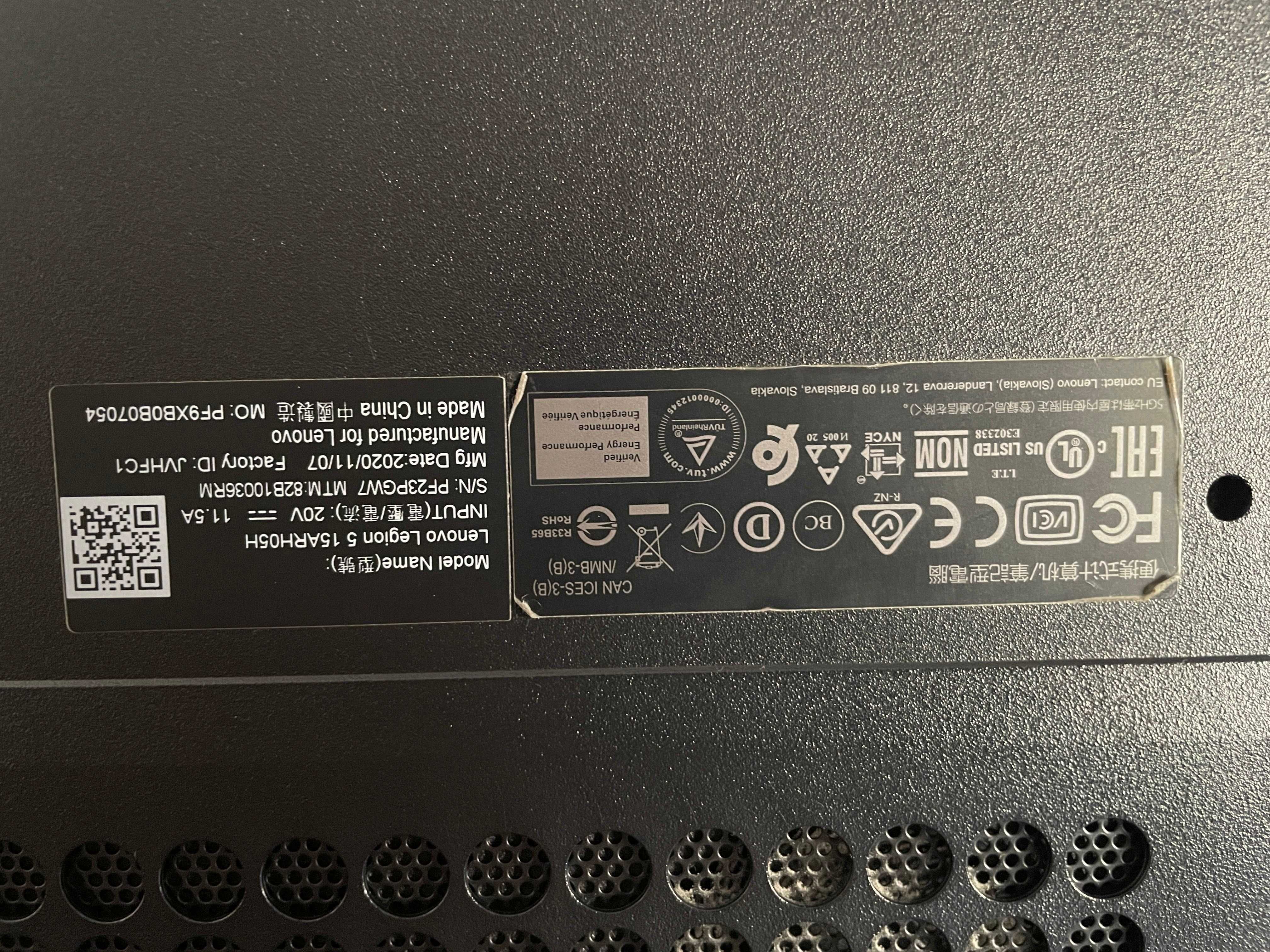 Lenovo Legion 5, RTX 2060, 16GB RAM, 1TB SSD, Ryzen 7 + mousepad