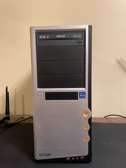 PC i3 9100f, 16gb ram, RX580 XFX 8gb