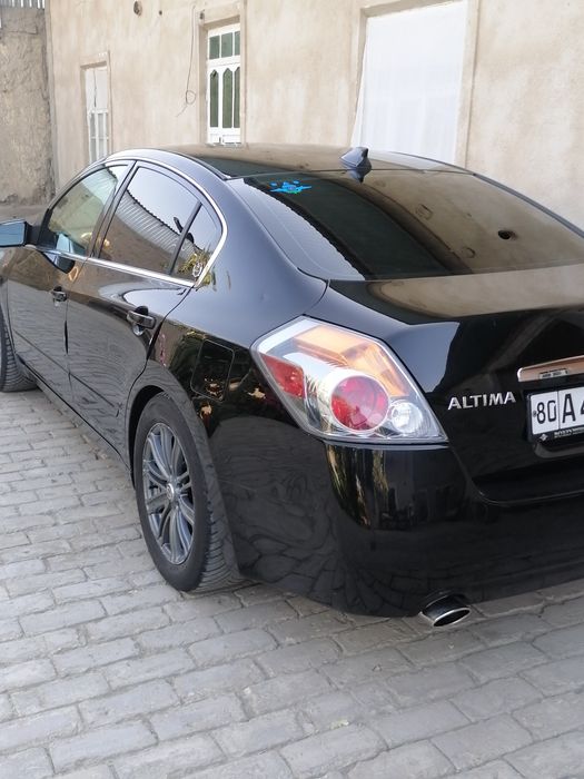 Авто ниссан алтима 2008 2.5л сотилади соат 9.00 дан 21.00 гача тел и