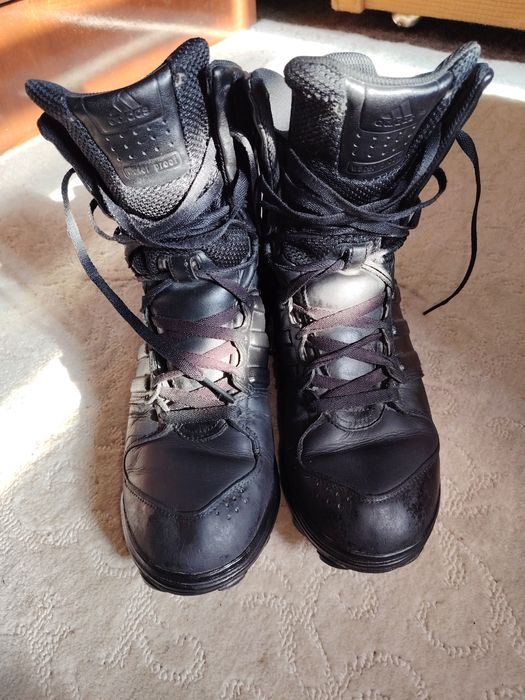 Adidas мъжки ботуши