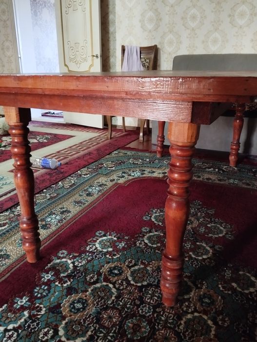 Стол (размер 2,20×1,10)