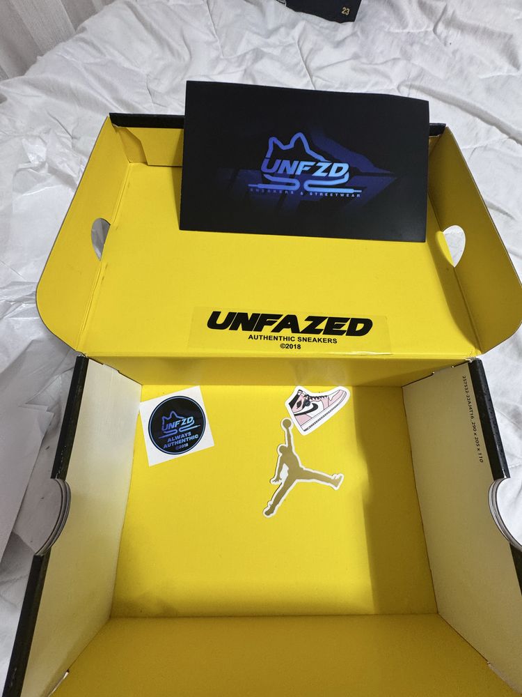 Air Jordan 4 Yellow Thunder (folositi)