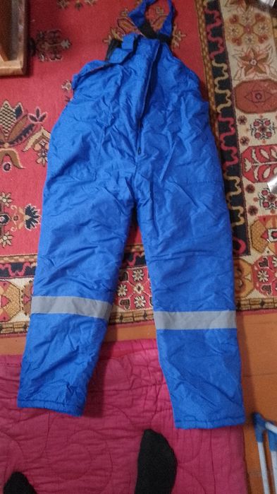 Продам спец одежду