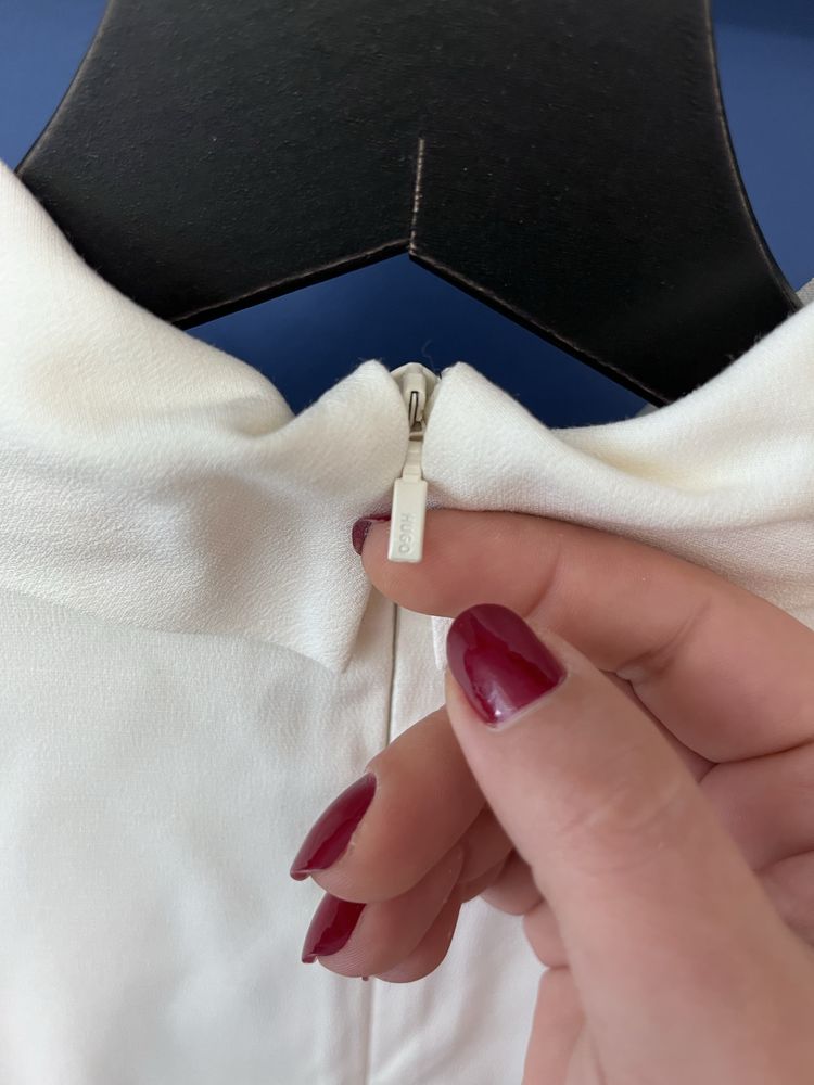 Топ Hugo Boss.
