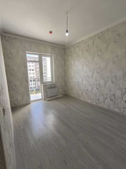 Продам квартиру Сергели 10 ходу.