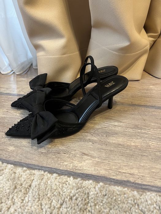 Обувки на ток Zara