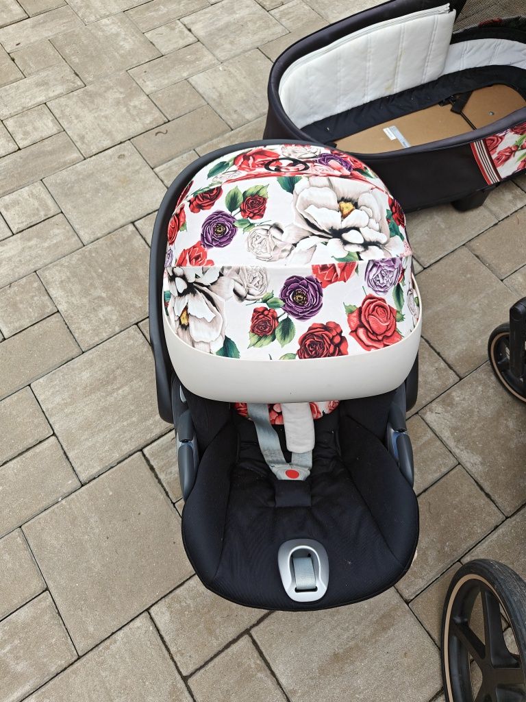 Cărucior 3 in 1 Cybex Priam