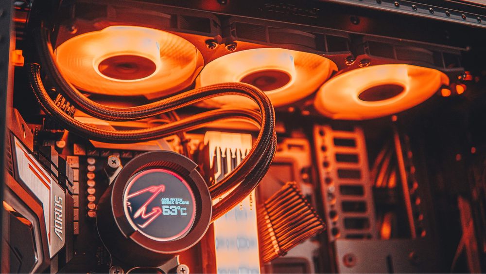 Продавам видео карта 2080 super aorus