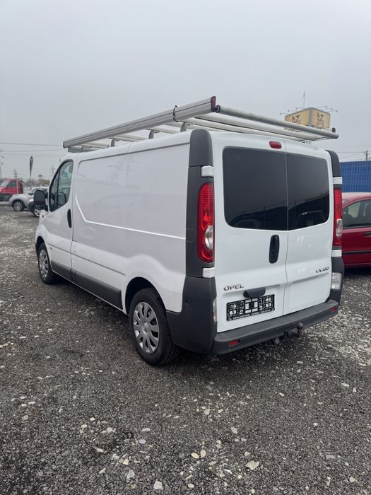 Opel Vivaro / Navi / Ac / Portbagaj Thule /