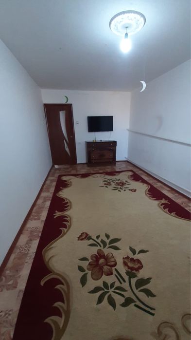 Ұзақ  мерзімге  екі  бөлмелі  үй  жалданады  5мкр 9 дом 3 жтаж