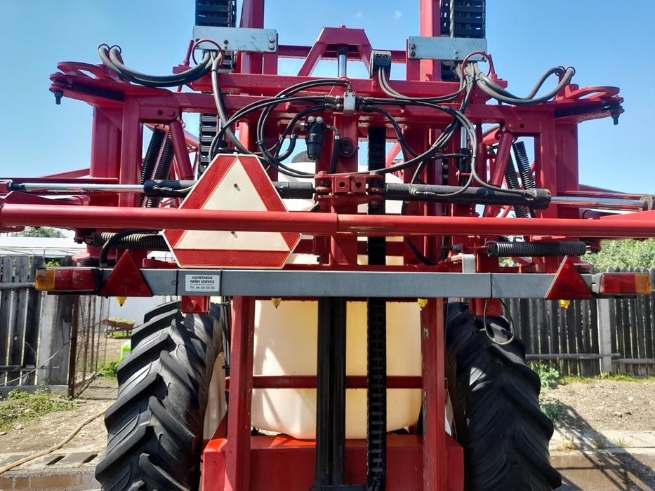 Vand instalatie de erbicidat sprayer Hardi