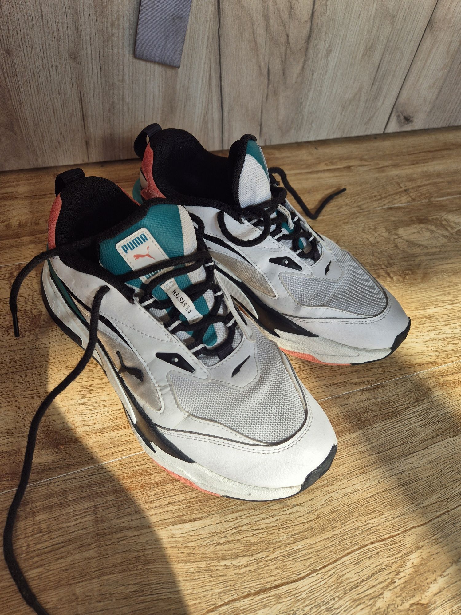 Лоуфъри и маратонки Puma