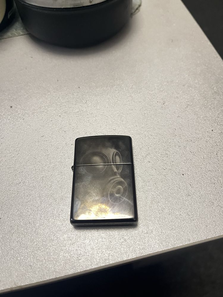 Продам оригинальную ZIPPO