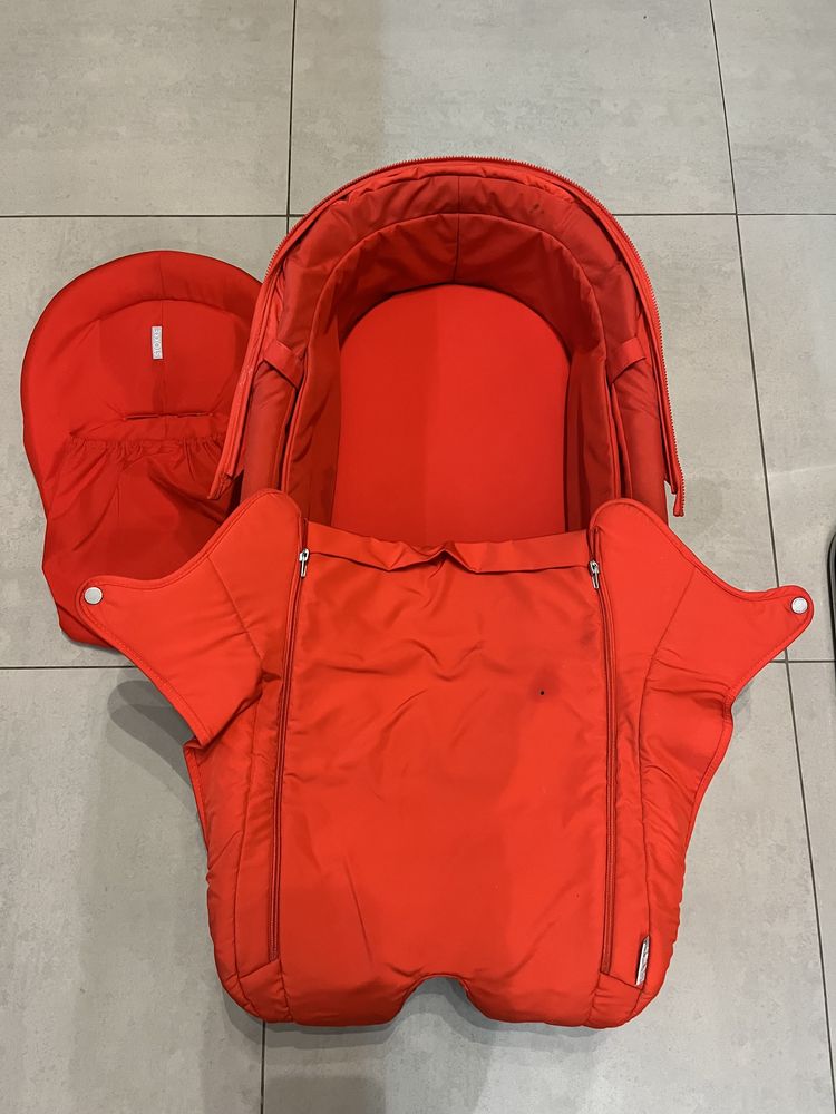 Carut Stokke V3 cu accesorii