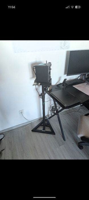 Stand boxe (Set 2 standuri de boxe / monitor studio)