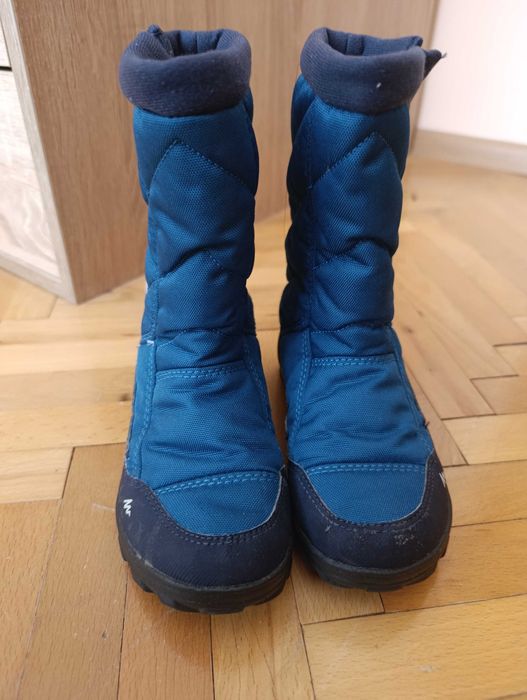 Детски ботуши от Декатлон, 30 номер.