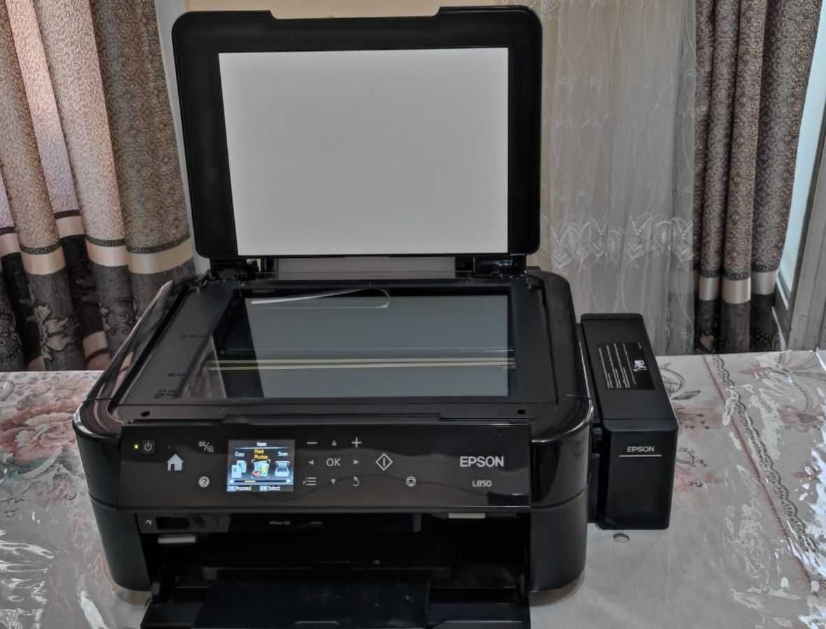 EPSON L850 rangli printer sotiladi