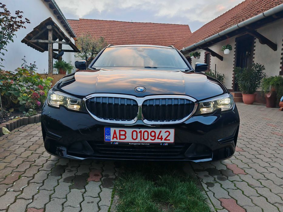 BMW seria 3 330e Touring xDrive PHEV TVA deductibil