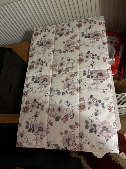 De vânzare: pătuț 120x60 cm cu saltea