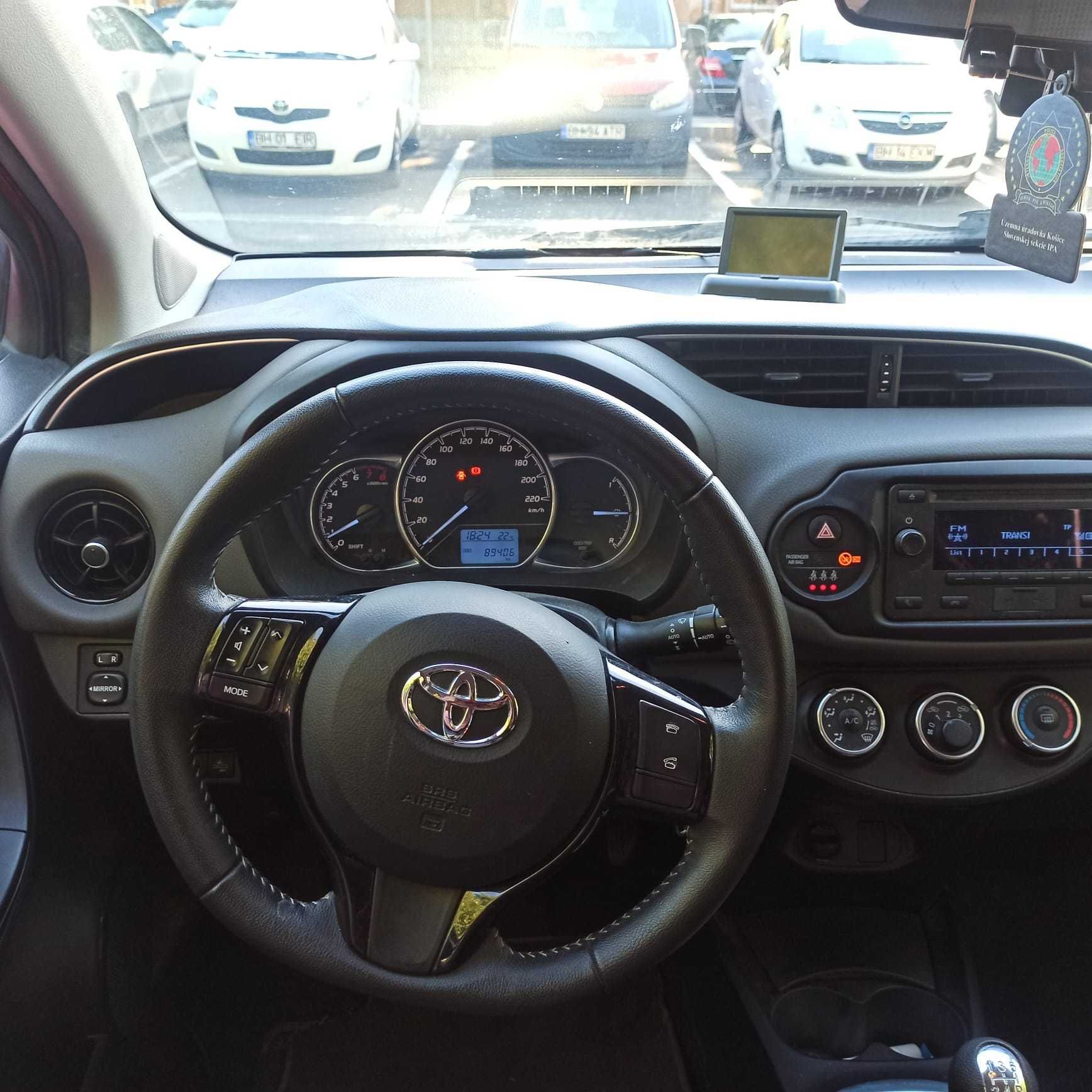 Toyota YARIS 2019 benzIna, 1.0, unic proprietar