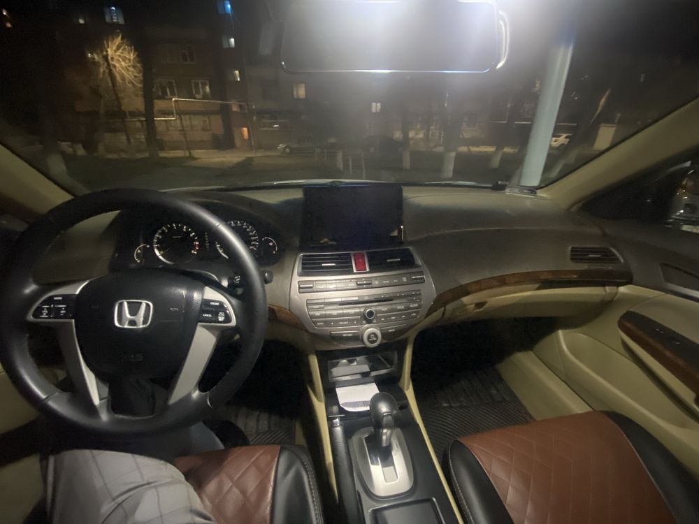 Honda accord 2008