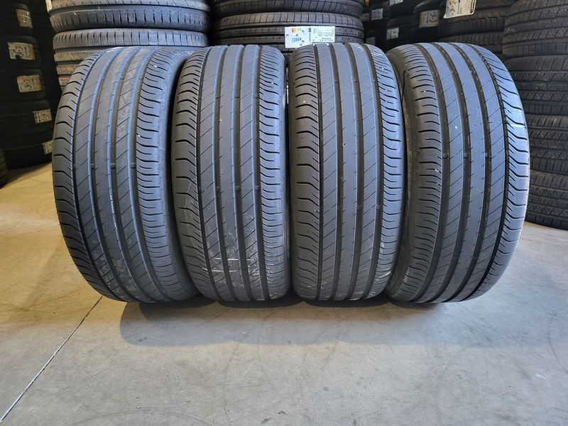 235/45/19 DUNLOP 4бр