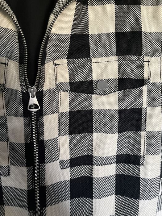 Geaca tip flannel in carouri H&M