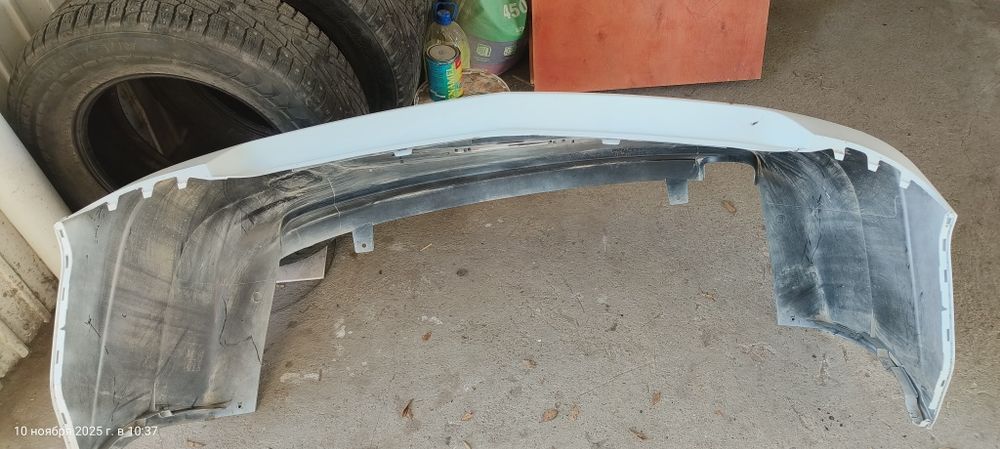 Продам задний бампер Кобальт
