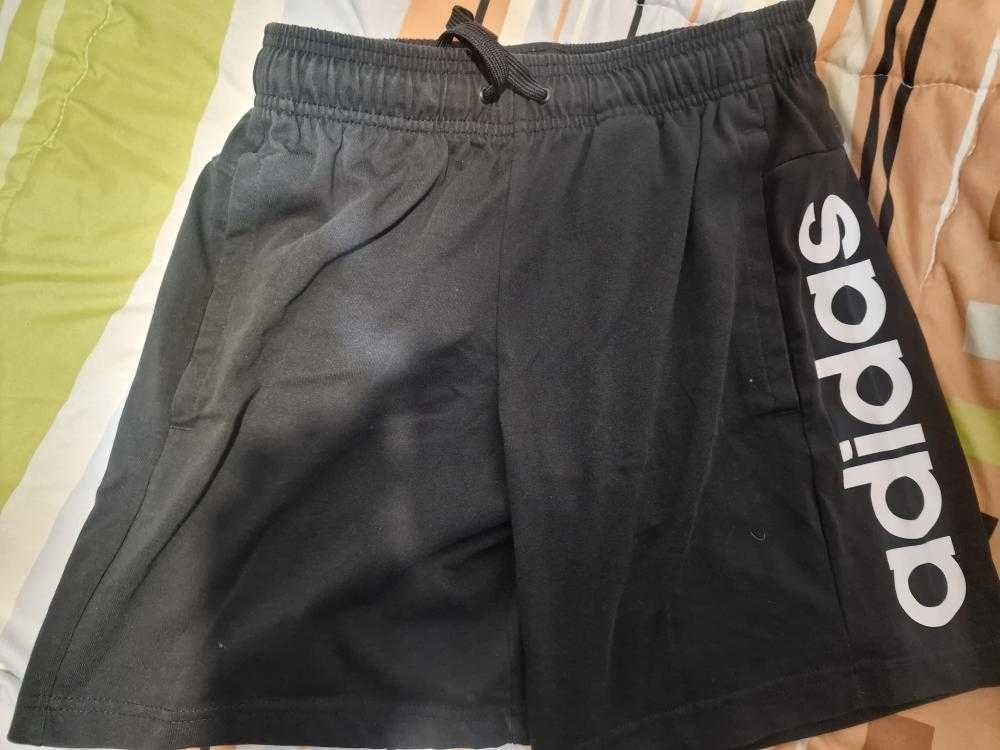 Оригинални шорти Adidas