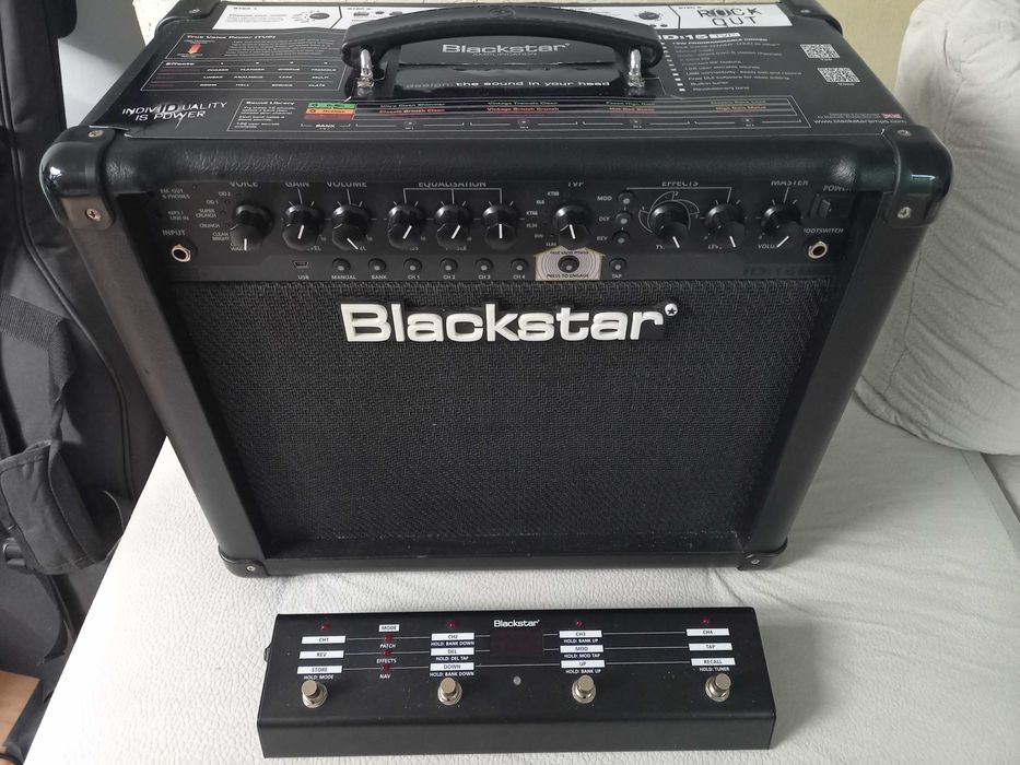 Blackstar ID15 TVP (True Valve Power) amp & FS-11 Footswitch