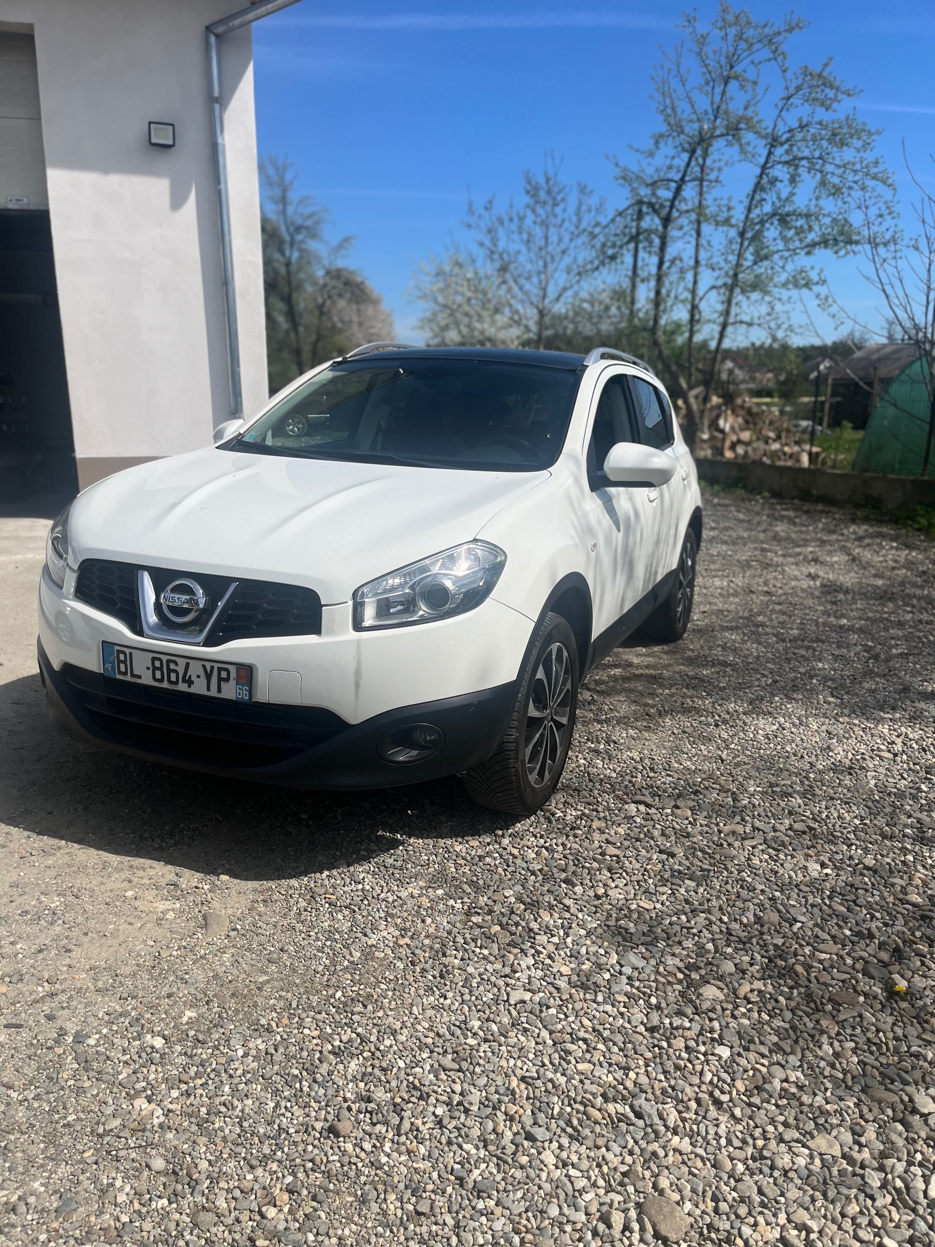 Nissan qashqai 2011