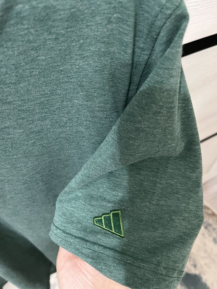 Finka Adidas brend