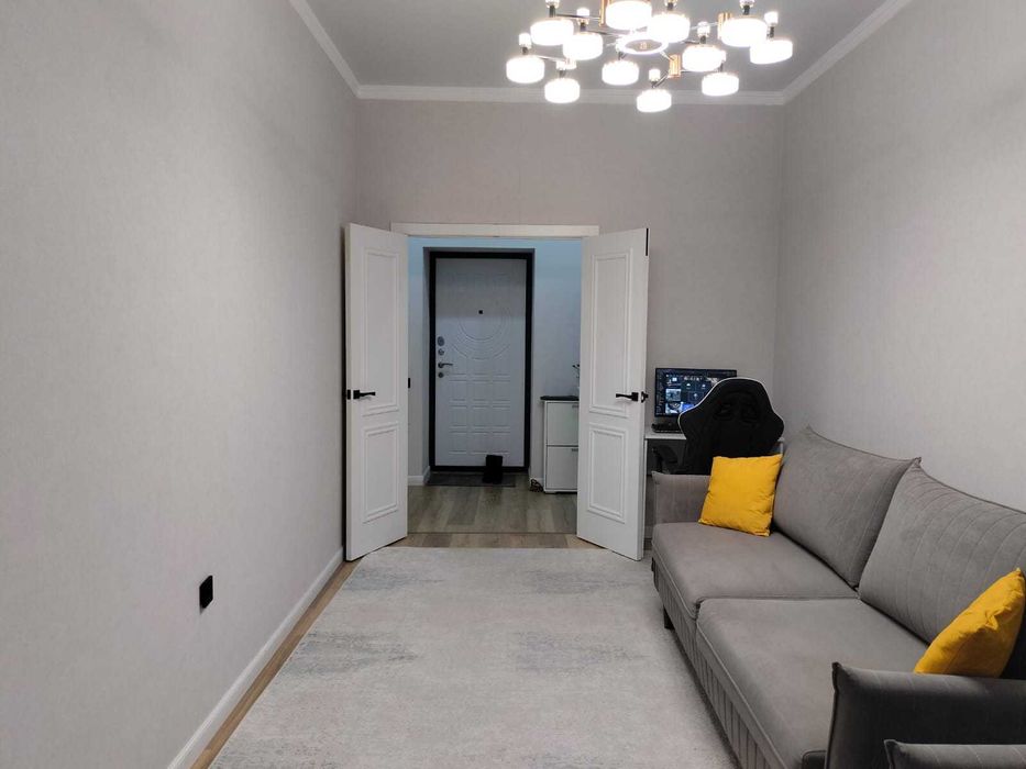 2-х комнатная  в новом ЖК с закрытым двором, с фэйсайди, с мебелью