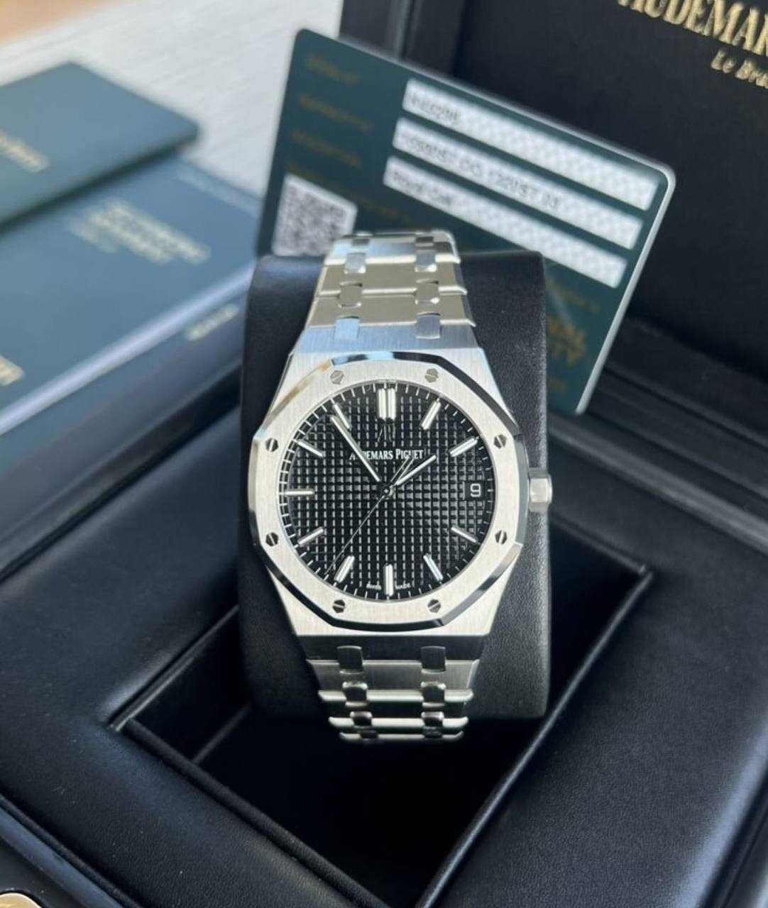 Audemars Piguet Royal Oak Selfwinding Stainless Steel Black Dial