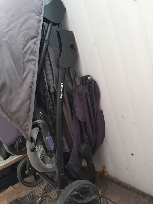 Детская прогулочная коляска