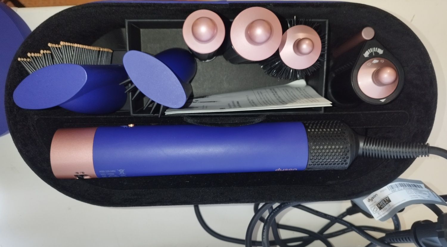 Продается Dyson Airwrap HS05 в хорошем состоянии