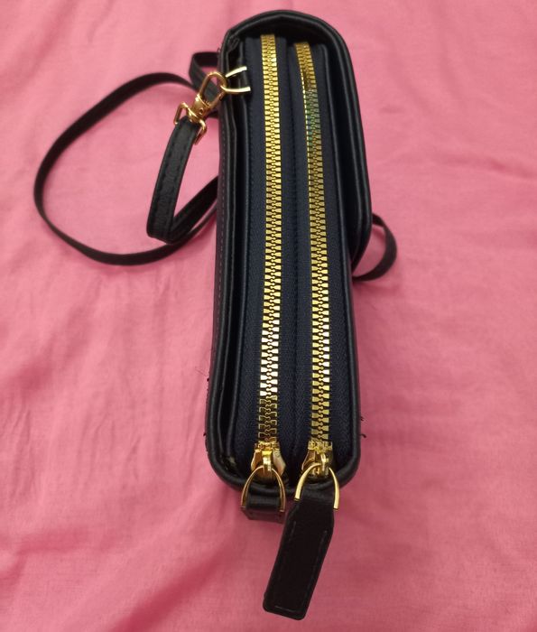 Продаётся кросс-боди, новая и т.д.