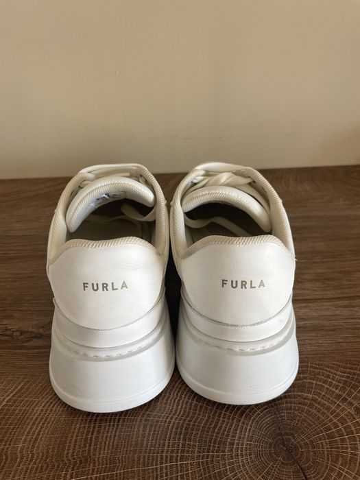 Дамски кецове Furla 39 номер