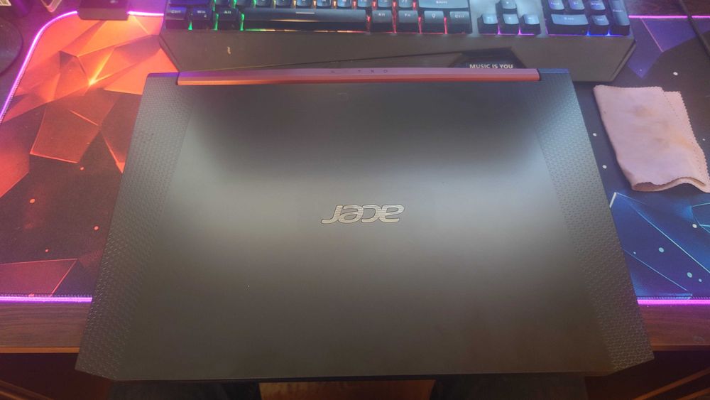 Acer Nitro 5 gaming laptop
