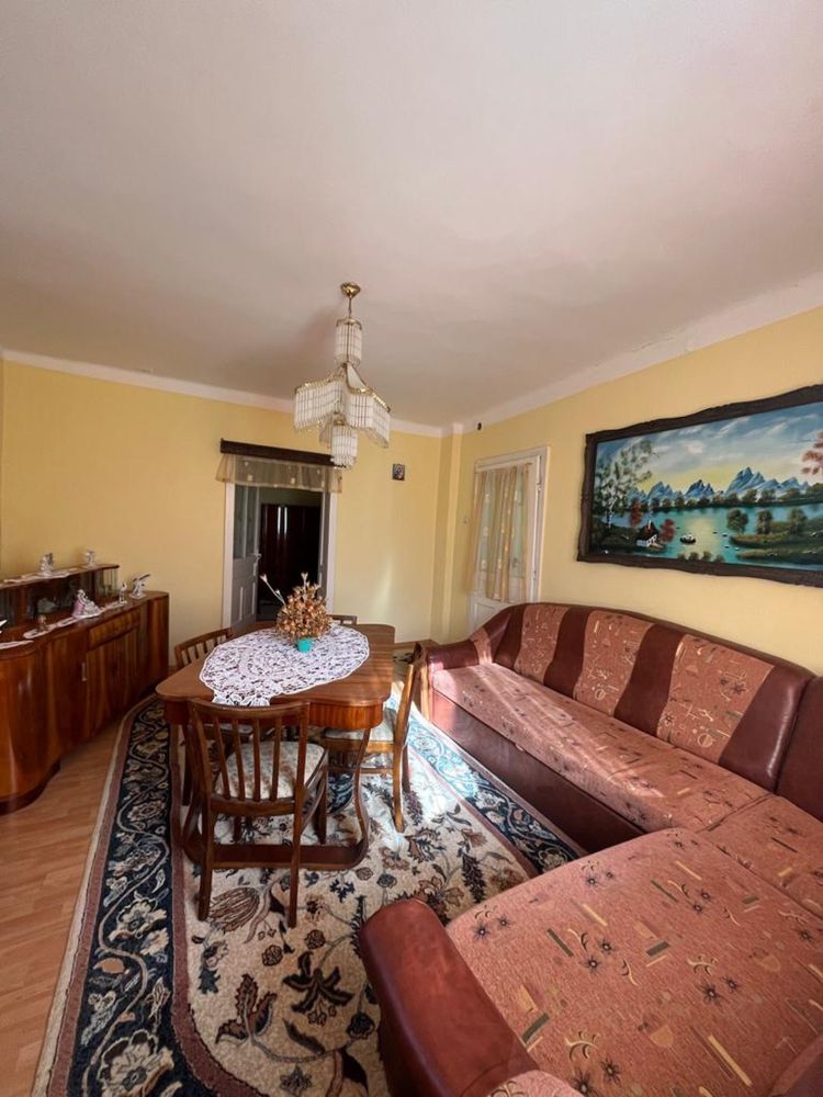 Casa de vanzare in zona Bran Predelut Tohanita pret 135000€ negociabil
