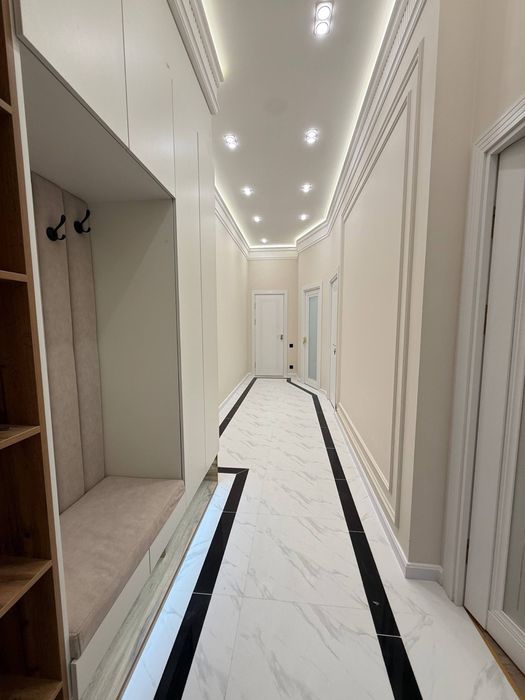 Новостройка Юнусабод 18.кв 2/10/10 квартира нарсалри блан