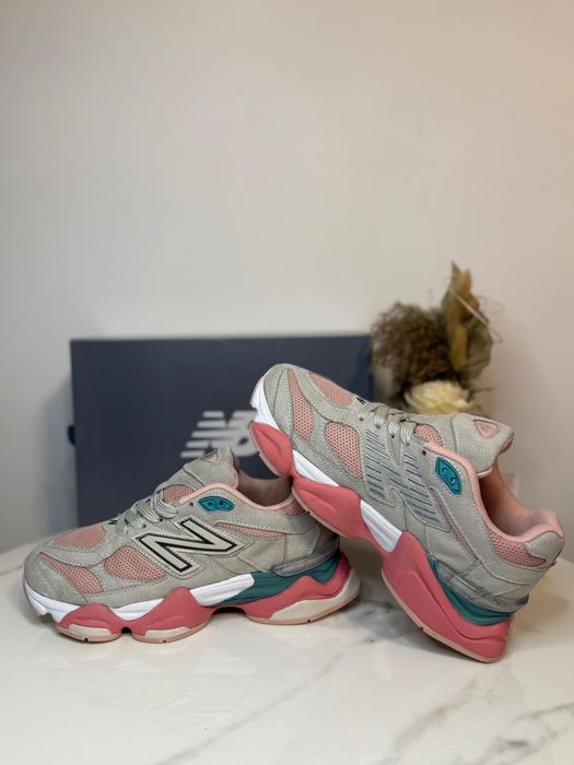 New Balance 9060 Roz