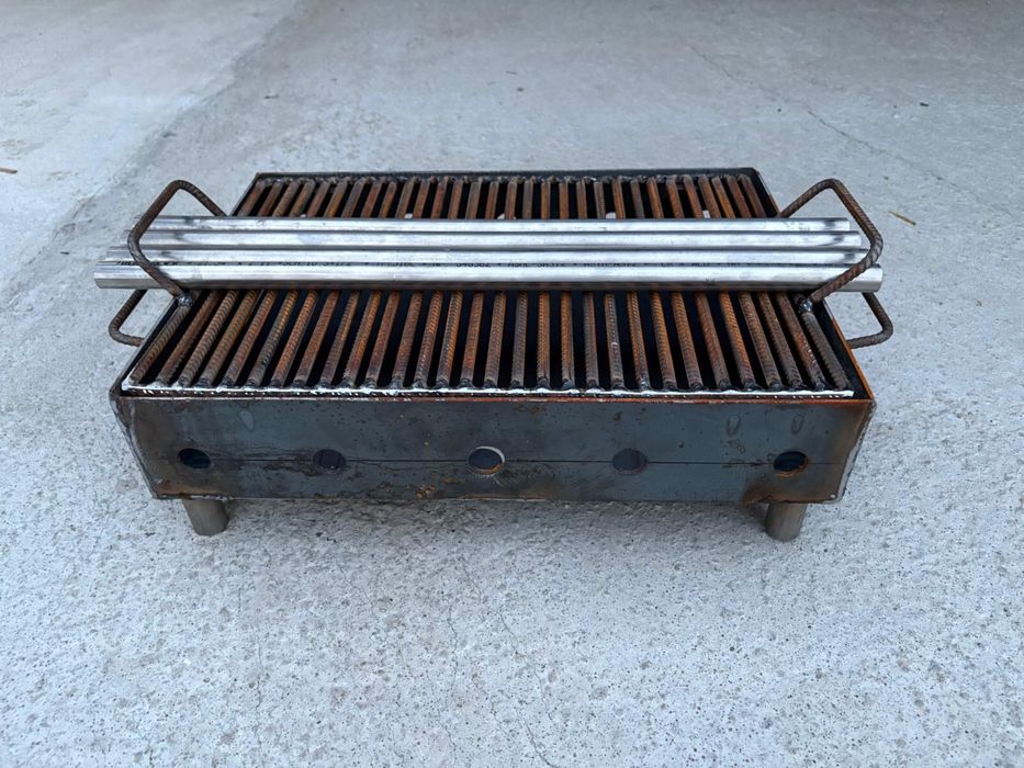 Gratar 50cm X 36cm