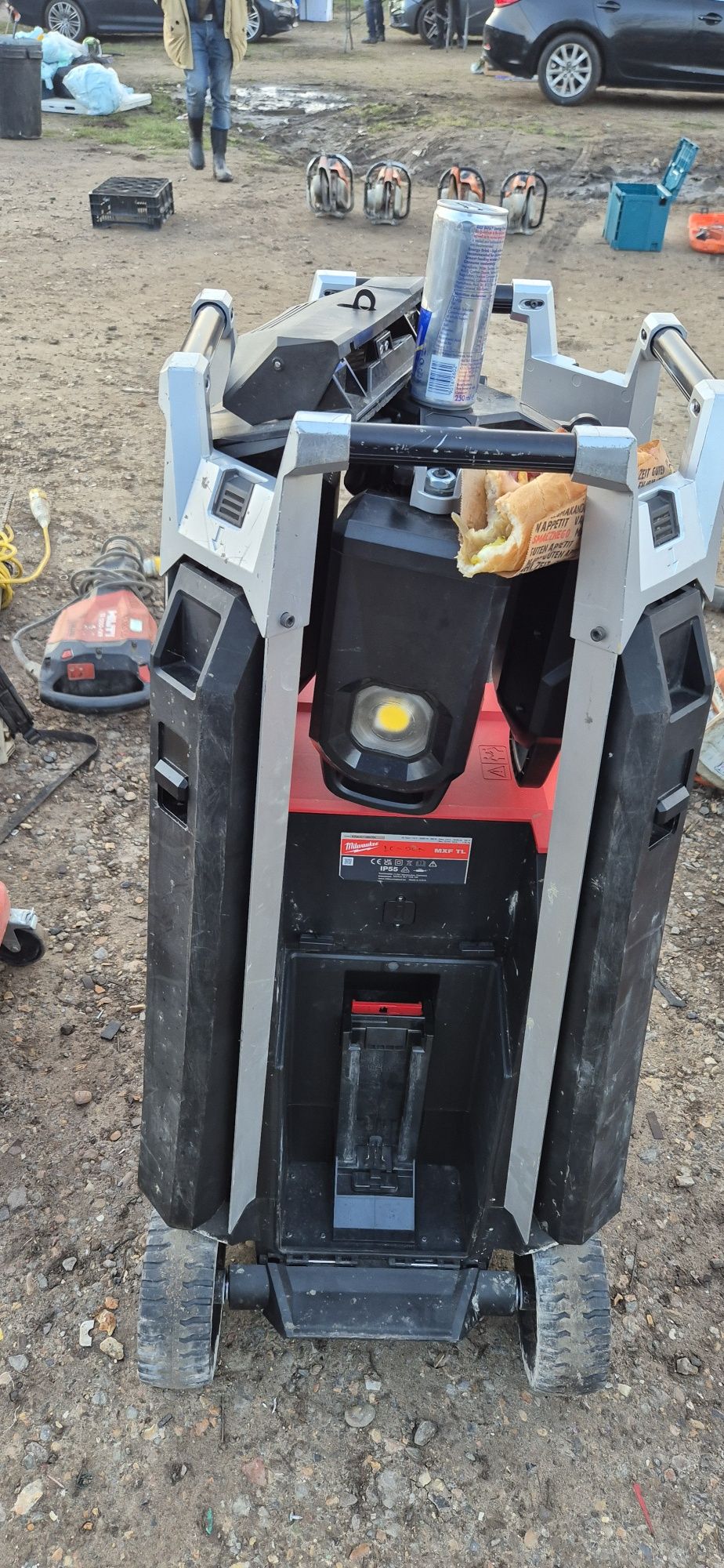 Milwaukee MXF TL turn de lumini nocturna