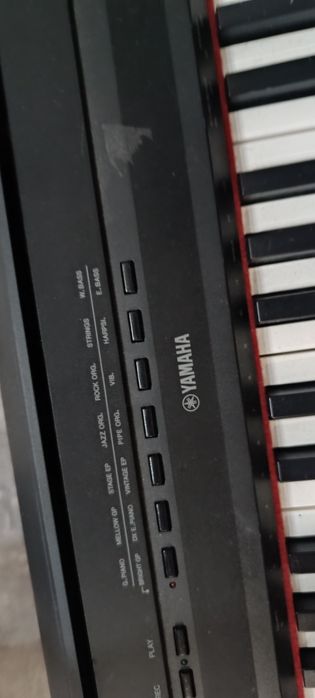 Продам пианино p-115b