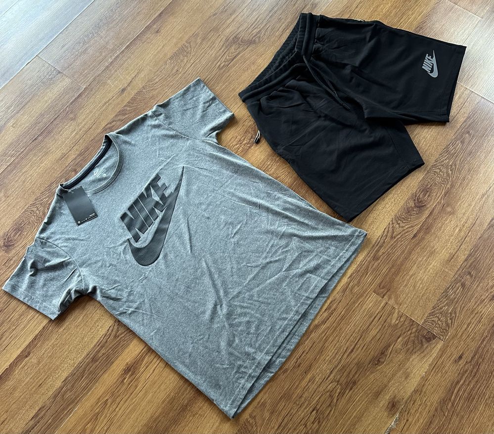 Мъжки,памучен,къс екип Nike сива тениска с черни панталонки