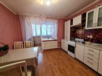 Продам 2-комн.квартира, в Береке с мебелью. Площадь 65.кирпич 2016г